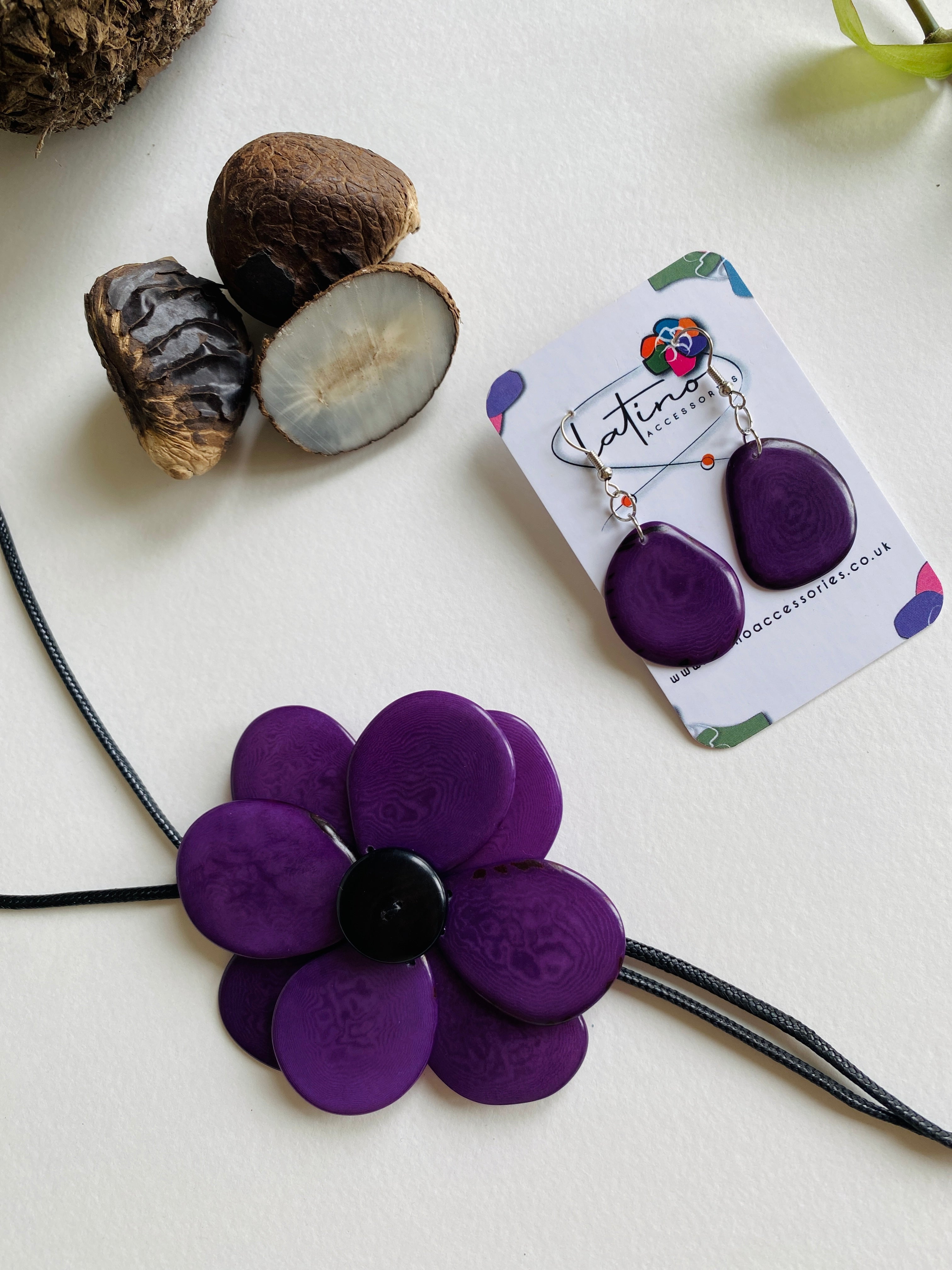 Margarita Tagua Necklace - Purple